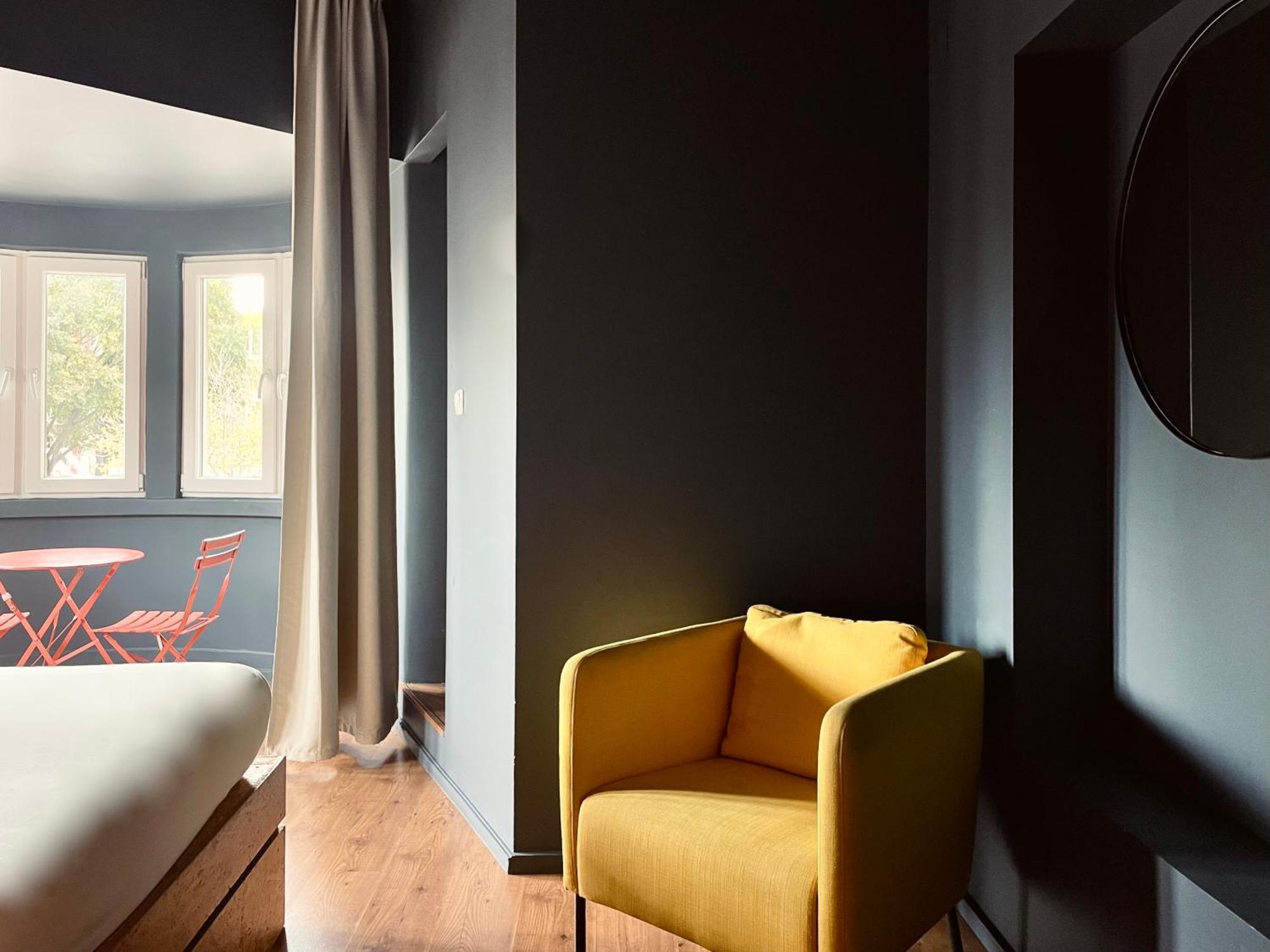 Avenue Hostel & Suites Lisbon Bagian luar foto